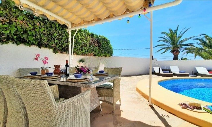 Rynek Wtórny - Willa -
Moraira - Moravit - Cap Blanc