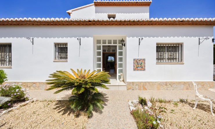 Resale - Villa -
Jávea / Xàbia - Portichol - Balcón al Mar