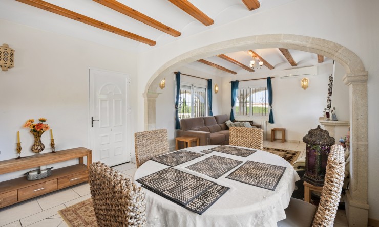 Resale - Villa -
Jávea / Xàbia - Portichol - Balcón al Mar
