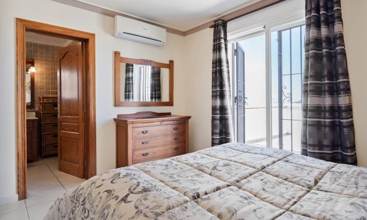 Resale - Villa -
Jávea / Xàbia - Portichol - Balcón al Mar