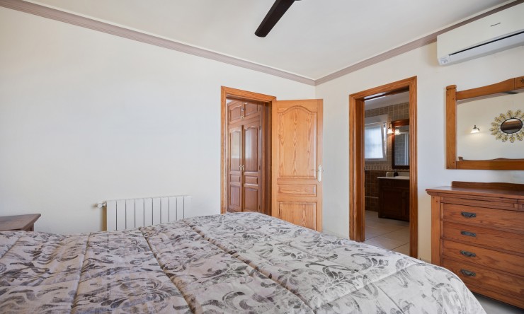 Resale - Villa -
Jávea / Xàbia - Portichol - Balcón al Mar