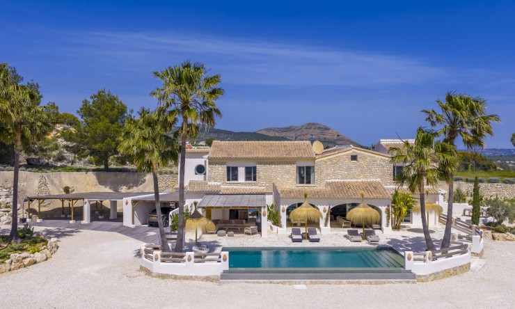 Herverkoop -  -
Moraira - Benimeit - Tabaira