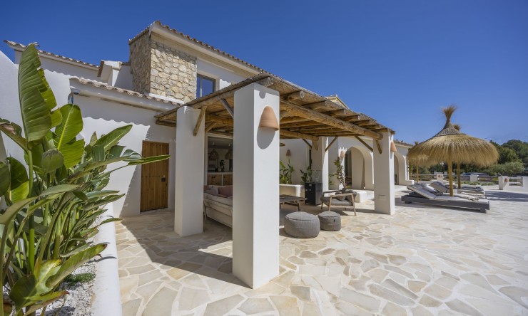 Herverkoop -  -
Moraira - Benimeit - Tabaira