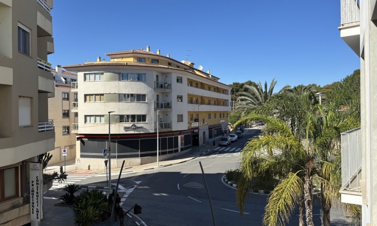 Resale - Apartment -
Moraira - Casco Urbano