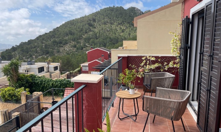 Resale - Detached House -
Polop - Hills
