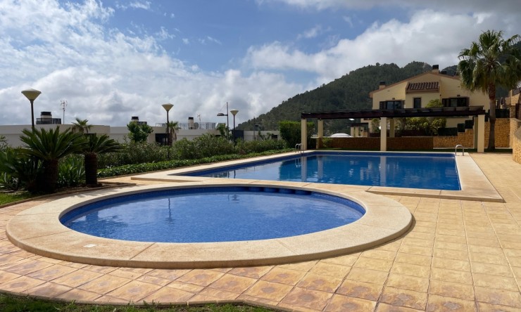 Resale - Detached House -
Polop - Hills