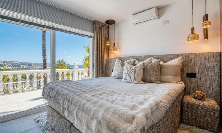 Herverkoop - Villa -
Jávea - Piver