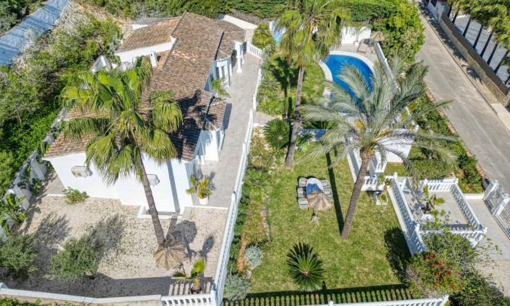 Herverkoop - Villa -
Jávea - Piver