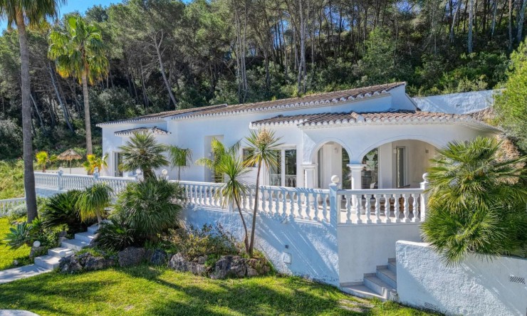 Herverkoop - Villa -
Jávea - Piver