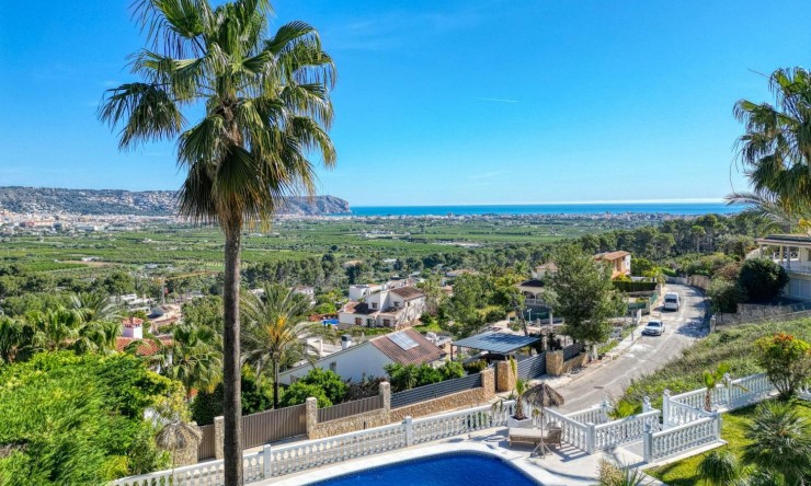 Herverkoop - Villa -
Jávea - Piver