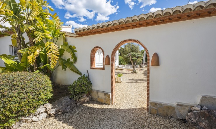 Wiederverkauf - Villa -
Jávea / Xàbia - Partides comunes - Adsubia