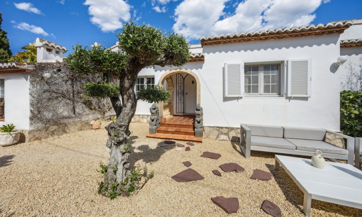 Wiederverkauf - Villa -
Jávea / Xàbia - Partides comunes - Adsubia