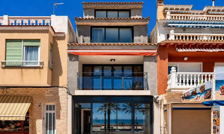 Neue Gebäude -  -
El Campello - Campello Playa