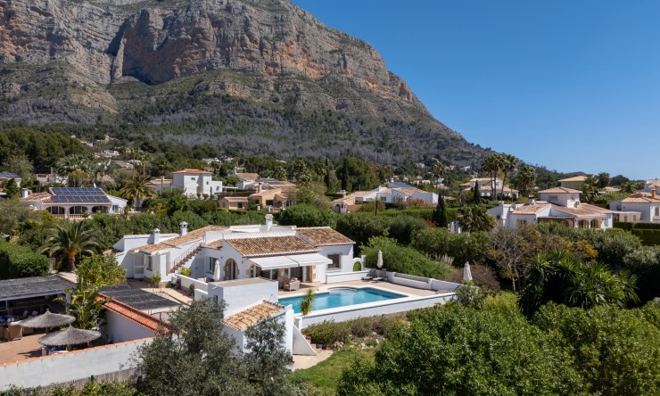 Reventa - Villa -
Jávea / Xàbia - Montgó - Ermita