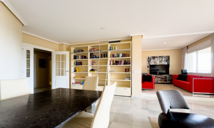 Rynek Wtórny - Apartament -
Altea