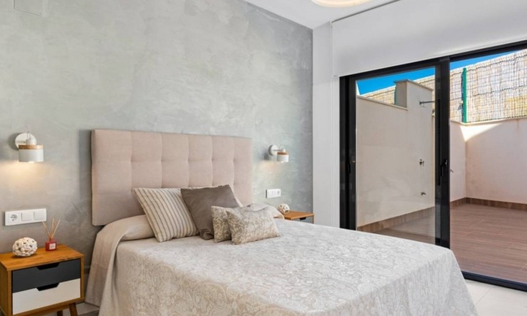 Reventa - Apartamento -
San Miguel de Salinas