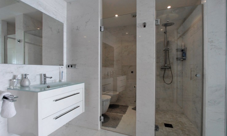 Herverkoop - Appartement -
Altea