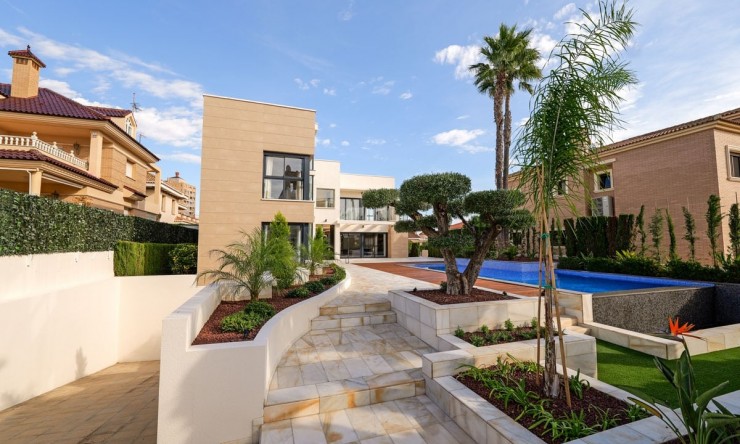 Neue Gebäude - Villa -
Torrevieja