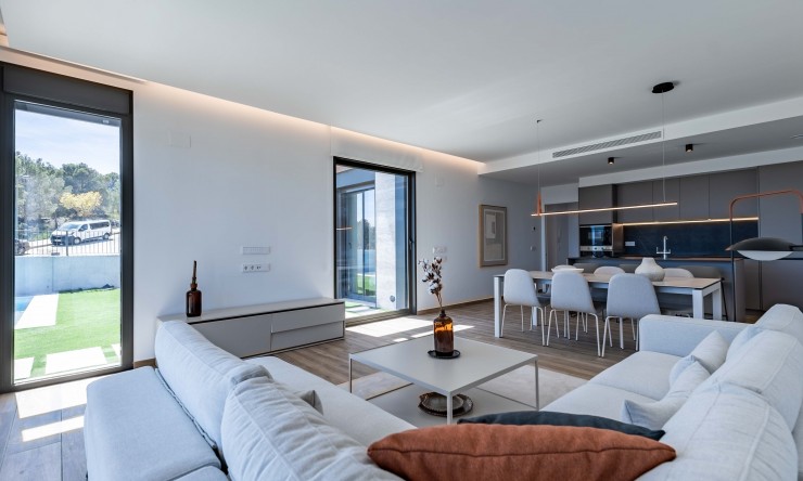 New Build - detached -
Polop