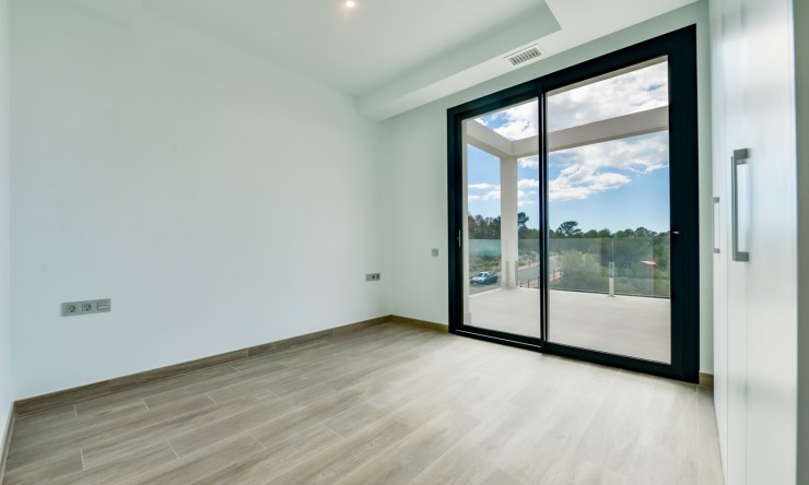 Neue Gebäude - Villa -
Finestrat