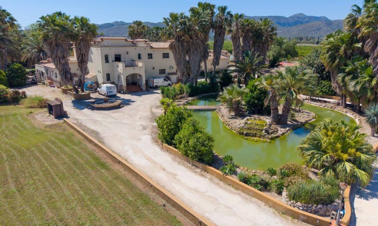 Resale - Villa -
Ondara
