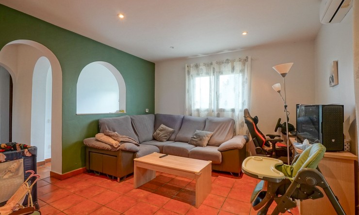Resale - Villa -
Ondara