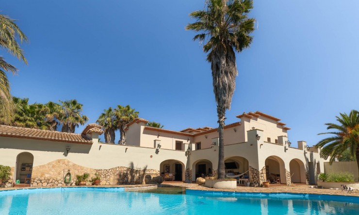 Resale - Villa -
Ondara