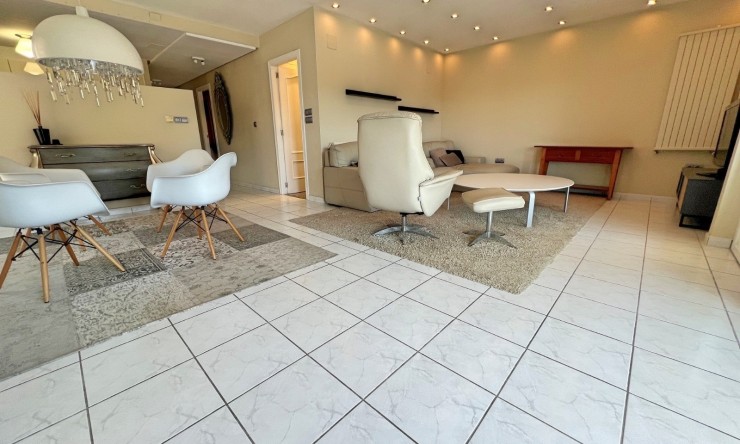 Resale - Apartment -
Albir