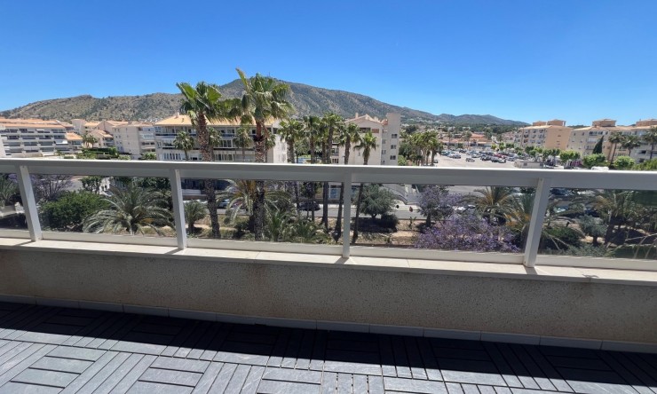 Resale - Apartment -
Albir