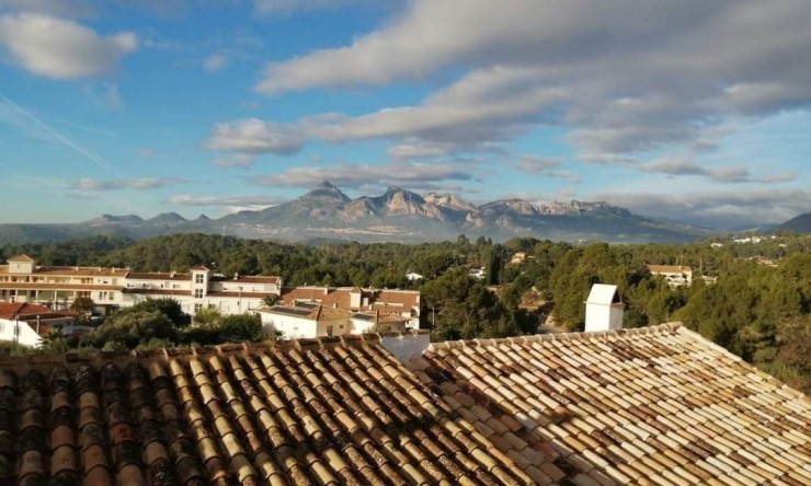 Herverkoop - Herenhuis -
Altea - Altea La Vella