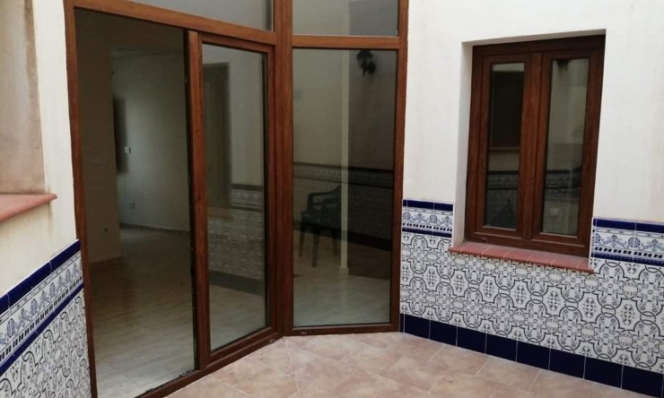 Herverkoop - Herenhuis -
Altea - Altea La Vella
