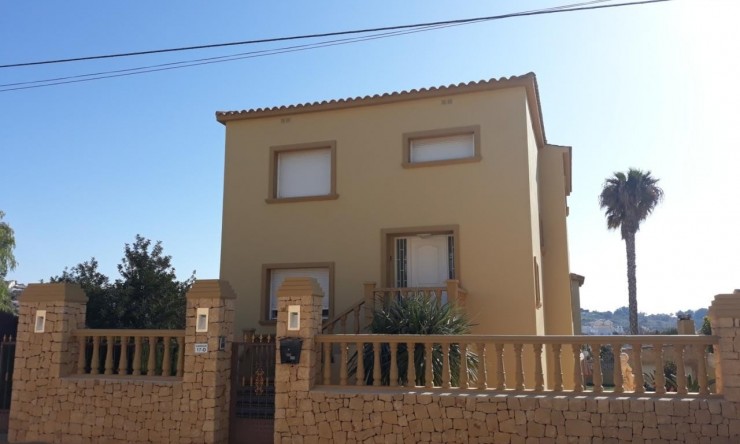 Herverkoop - Villa -
Calpe - Partida Garduix