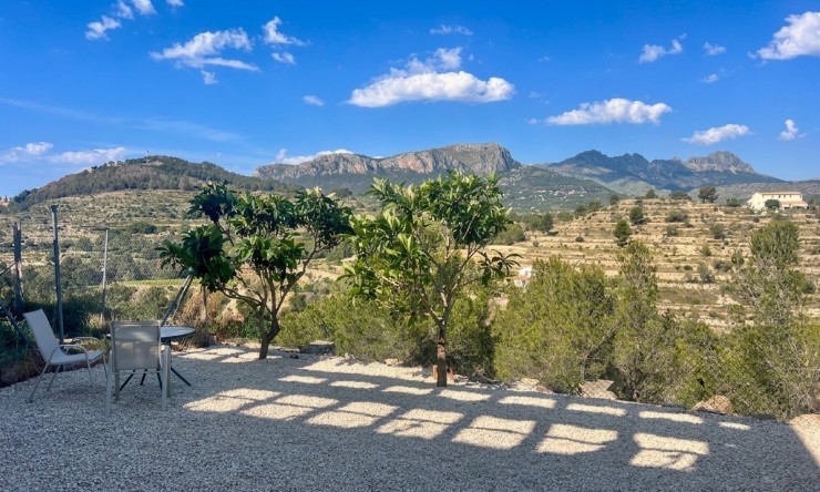 Resale - Semi-detached house -
Calpe / Calp - La Empedrola