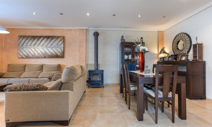 Resale - Detached Villa -
Los Montesinos - La Herrada