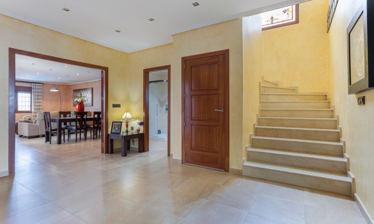 Resale - Detached Villa -
Los Montesinos - La Herrada