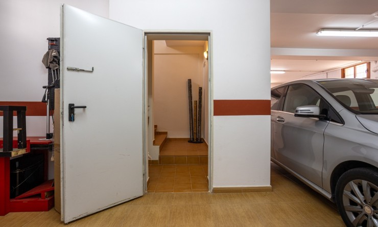 Resale - Detached Villa -
Los Montesinos - La Herrada