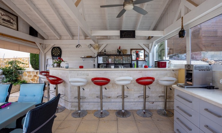 Resale - Detached Villa -
La Zarza