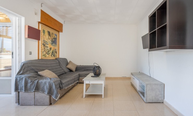 Resale - Detached Villa -
Torrevieja - Urbanización San Luis