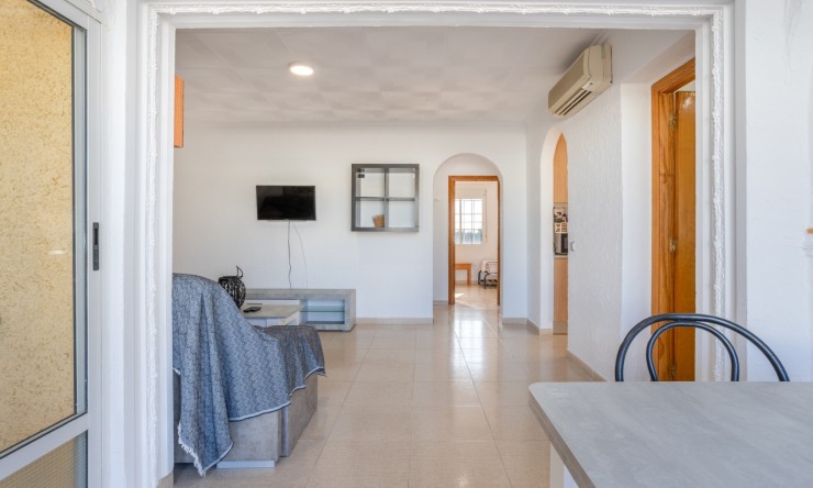 Resale - Detached Villa -
Torrevieja - Urbanización San Luis