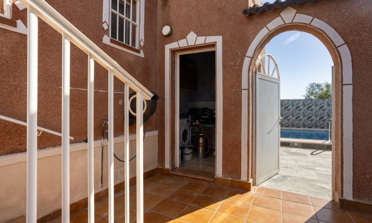 Resale - Detached Villa -
Torrevieja - Urbanización San Luis