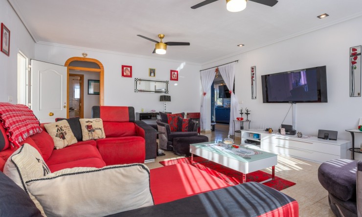 Resale - Finca - Country Property -
La Zarza