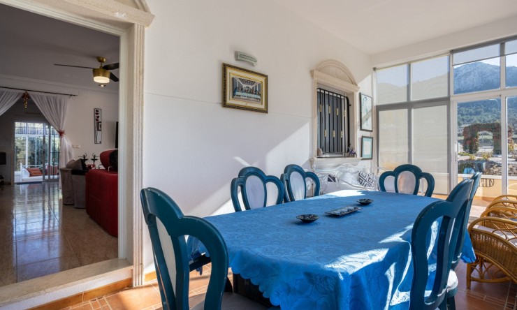 Resale - Finca - Country Property -
La Zarza