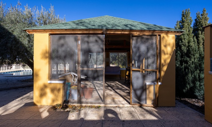 Resale - Finca - Country Property -
La Zarza