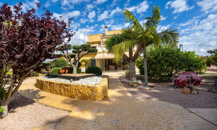 Resale - Detached Villa -
Elche - La Hoya