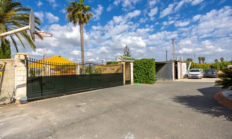 Resale - Detached Villa -
Elche - La Hoya