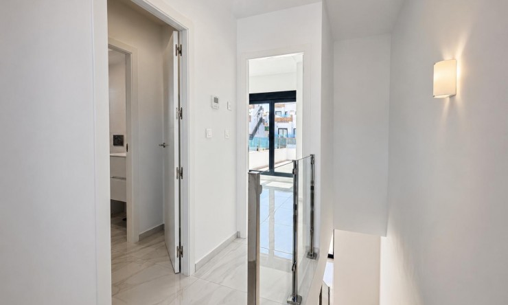 Resale - Villa -
Polop - La Alberca de Polop