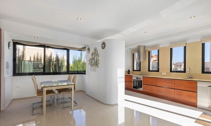 Wiederverkauf - Villa -
Orihuela Costa - La Zenia