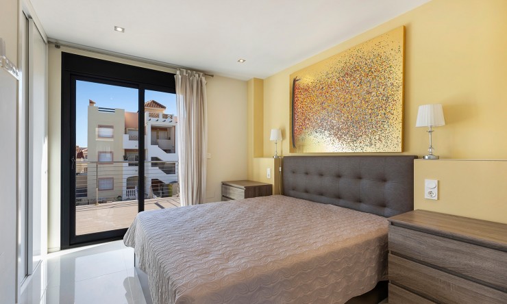 Wiederverkauf - Villa -
Orihuela Costa - La Zenia