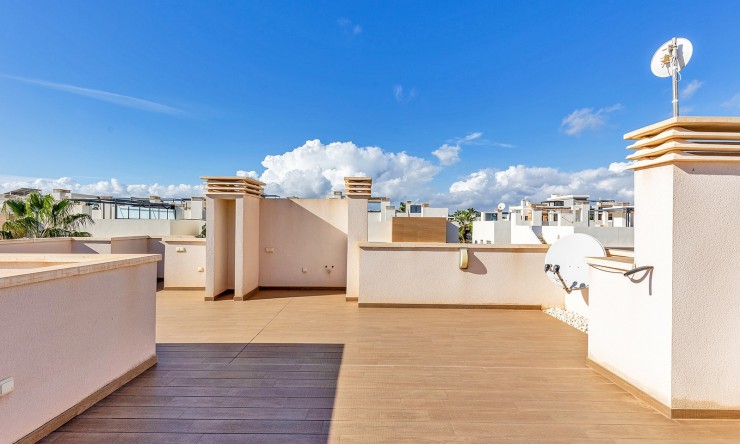 Wiederverkauf - Villa -
Orihuela Costa - La Zenia