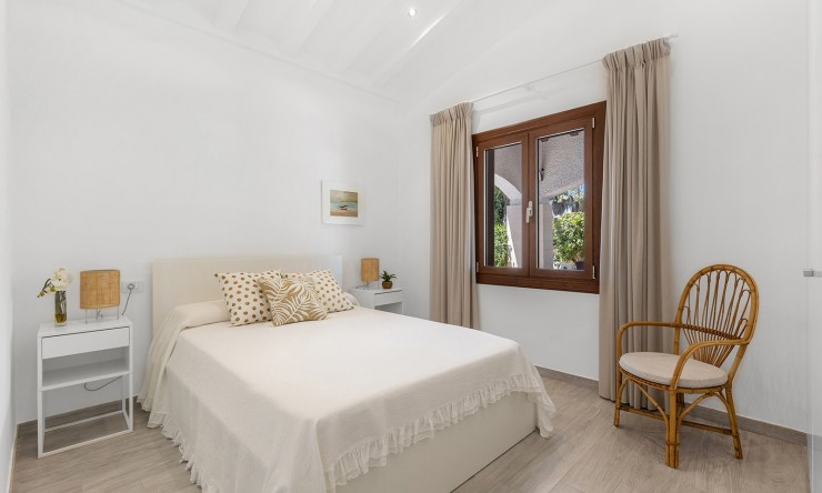 Resale - Villa -
Orihuela Costa - Punta Prima